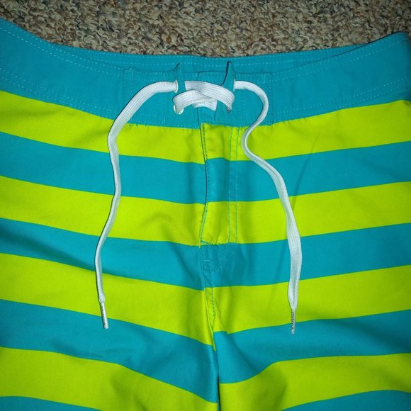 Men's MODERN AMUSEMENT Bathing Suit | Swim Trunks - Picture 4 of 7